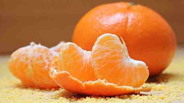 संतरा खाने के फायदे और नुकसान  | BENEFITS OF EATING ORANGES EVERYDAY IN HINDI